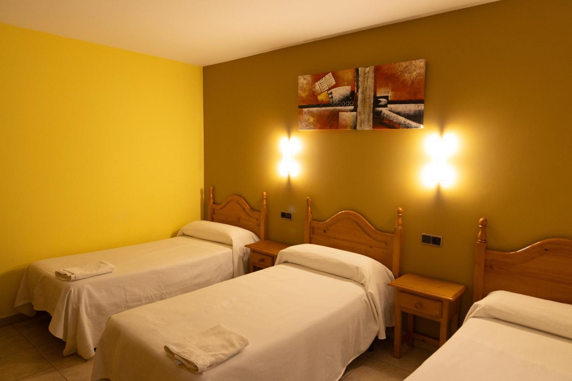 Hostal La Maravillosa Valderas  Esterno foto
