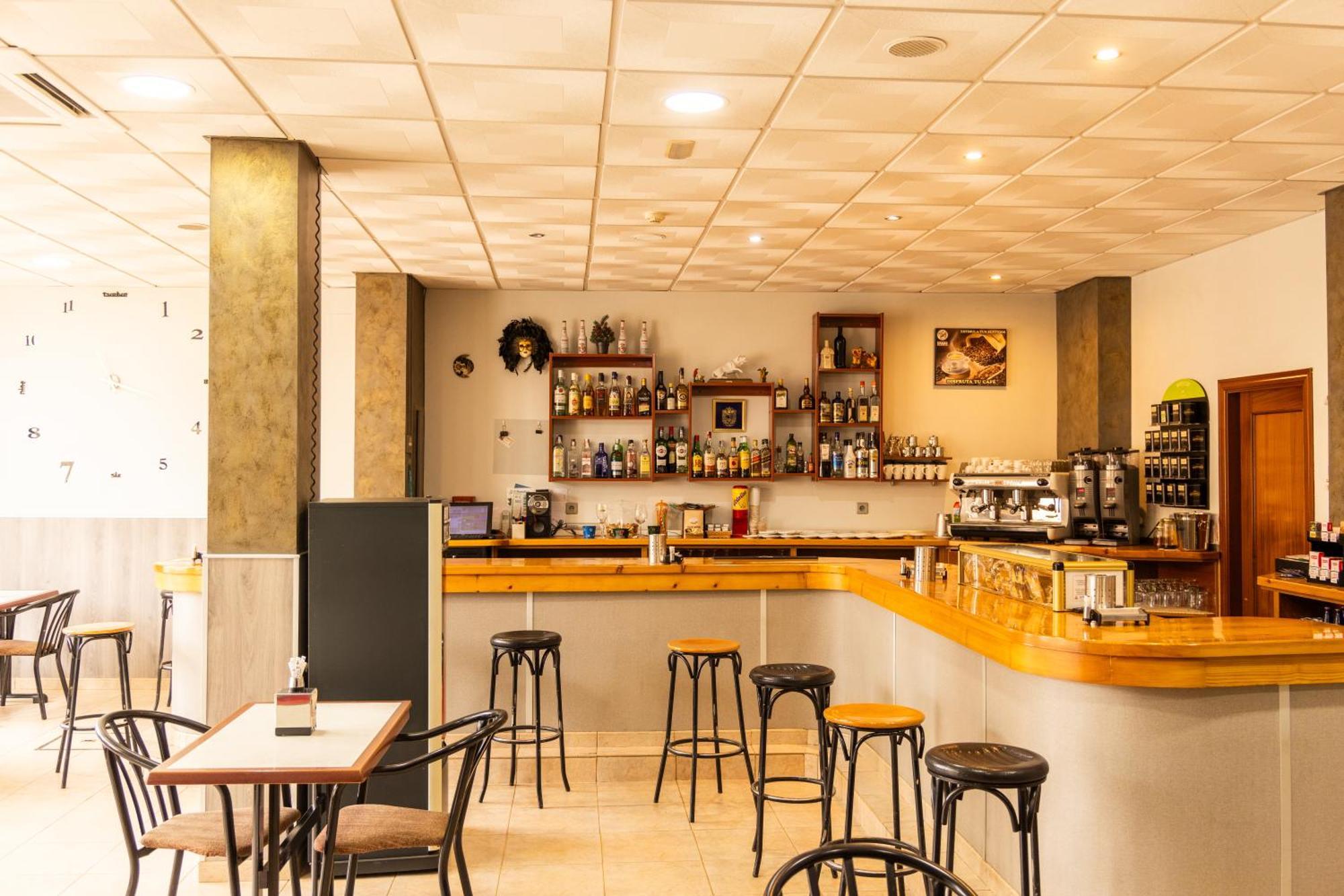 Hostal La Maravillosa Valderas  Esterno foto