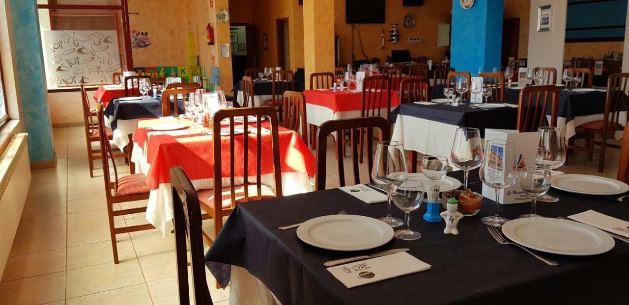 Hostal La Maravillosa Valderas  Esterno foto